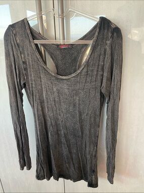T Party Fashion Charcoal Gray Long-Sleeve Scoop Neck Top